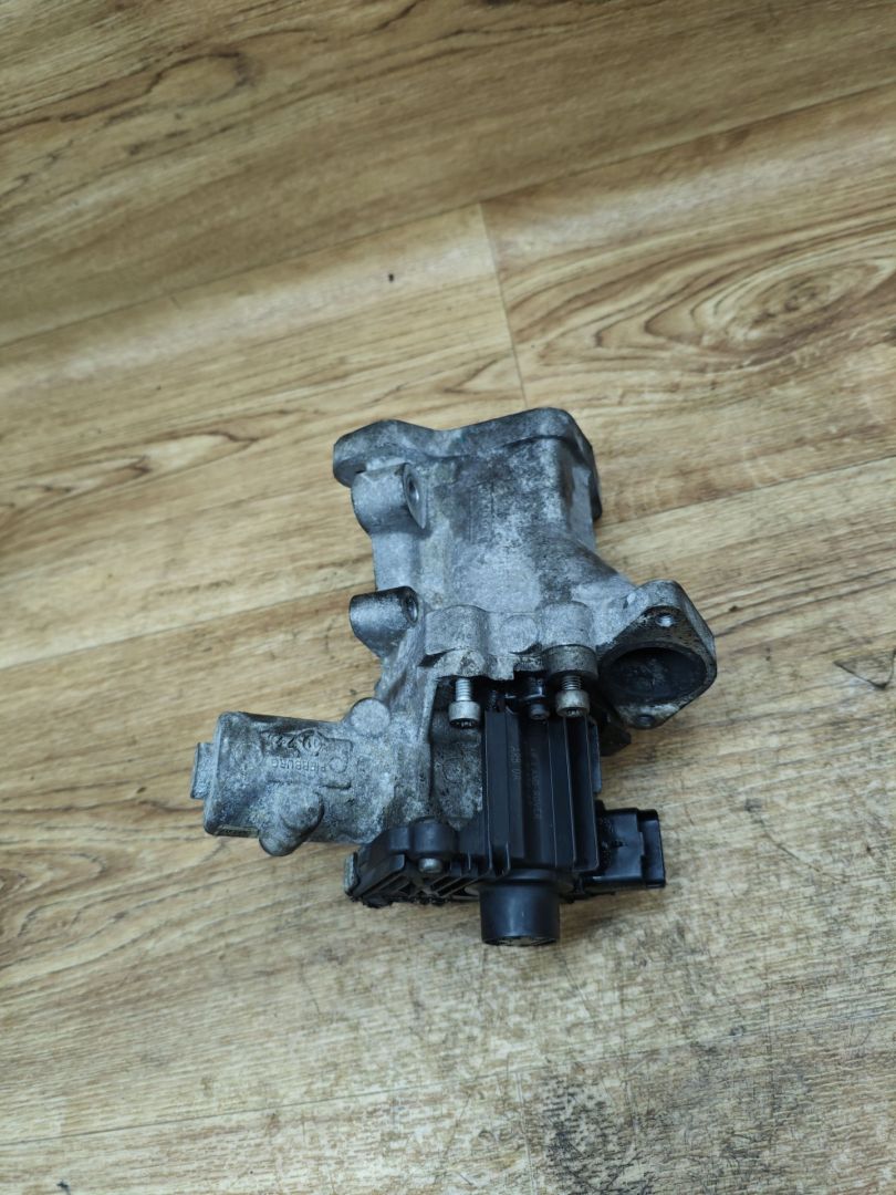 клапан EGR Land Rover Range Rover Evoque L538 2012, 2.2 л., 224DT, дизель, МКПП, внедорожник 5 дв., 9678283080, CX23-9E456-AB - фото №1