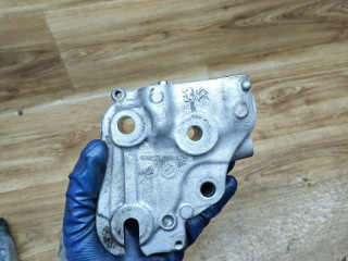 кронштейн двигателя Peugeot Boxer 2 поколение [рестайлинг] 2018, 2.0 л., дизель, МКПП, микроавтобус, 9805300680