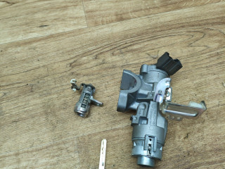 личинка дверного замка Hyundai Solaris 1 поколение 2013, 1.6 л., G4FC, бензин, АКПП, седан