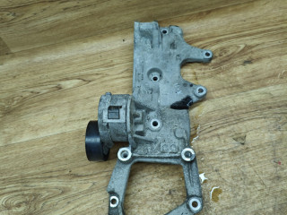 кронштейн двигателя Land Rover Range Rover Evoque L538 2012, 2.2 л., 224DT, дизель, МКПП, внедорожник 5 дв., BJ32-10039-AG