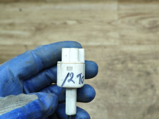 Датчик педали тормоза (лягушка) Toyota Corolla Verso 1 поколение [рестайлинг] 2005, 2.0 л., 1CD-FTV, дизель, МКПП, минивэн