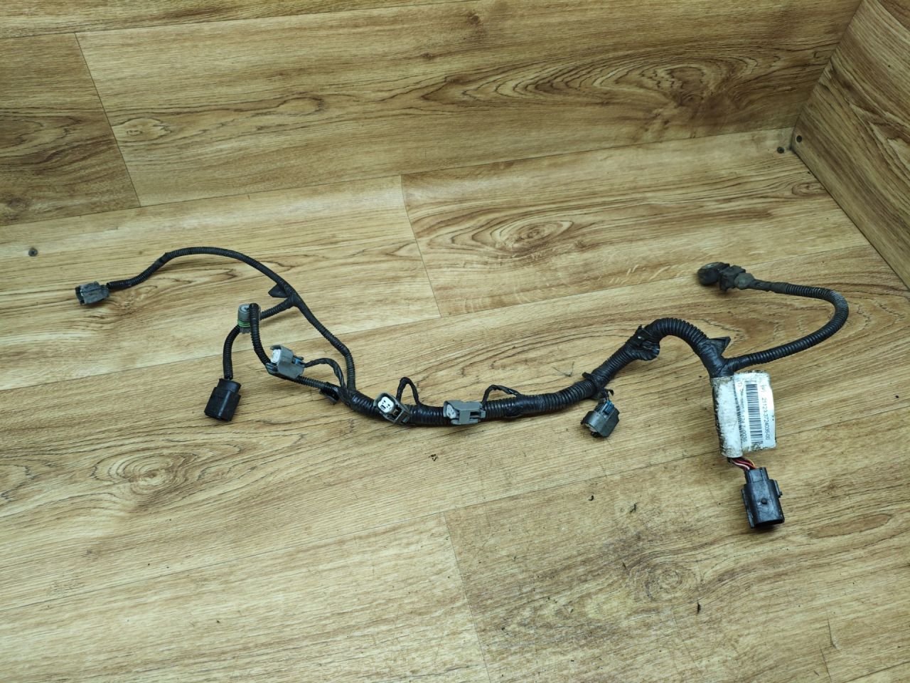 проводка двигателя Lada Vesta 1 поколение 2017, 1.6 л., бензин, МКПП, седан, 21129-3724036-00 - фото №1