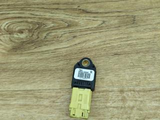 датчик удара Toyota Avensis 2 поколение (T250) [рестайлинг] 2006, 1.6 л., 3ZZ-FE, бензин, МКПП, седан, 89833-05020