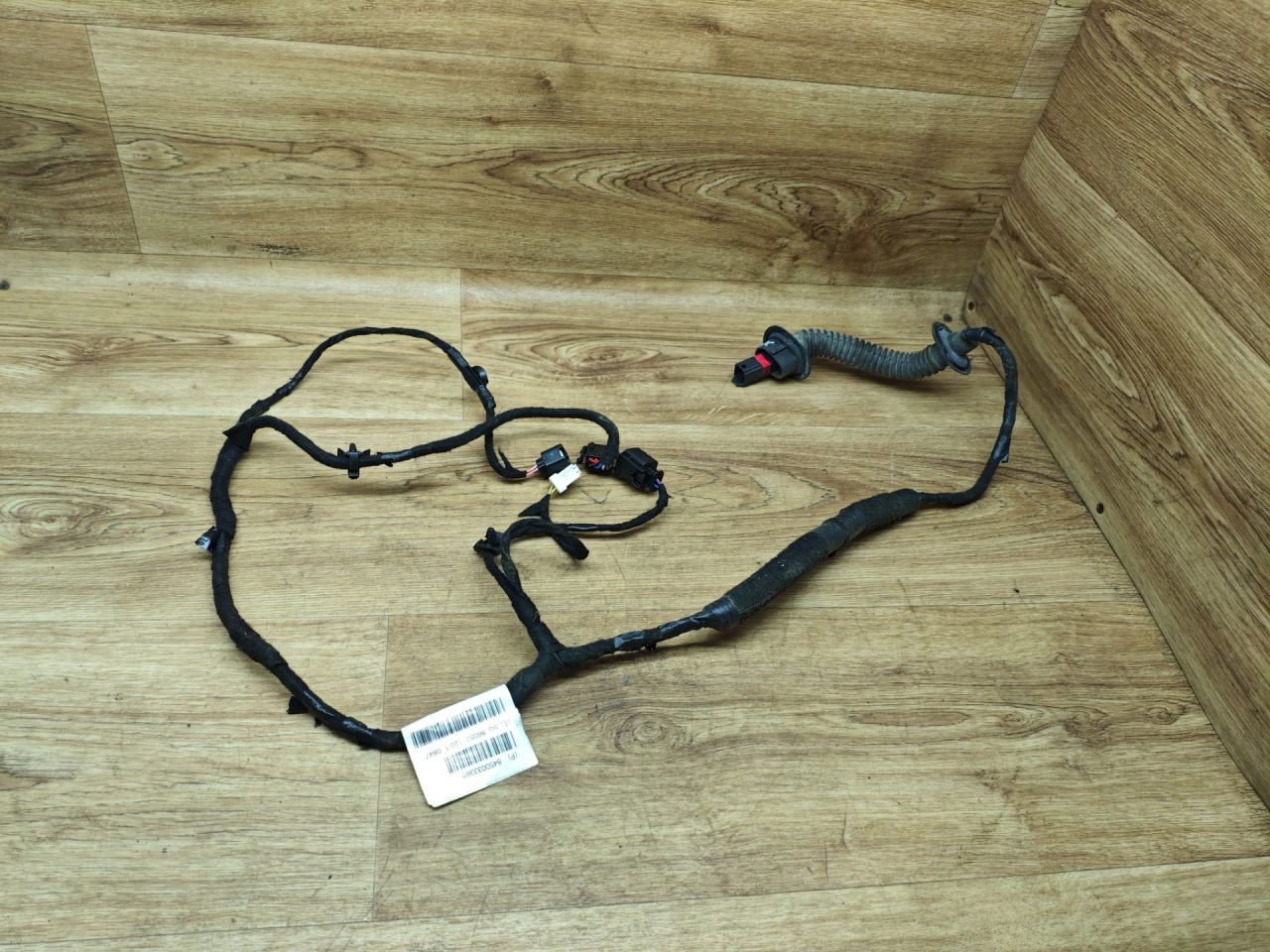 дверная проводка Lada Vesta 1 поколение 2021, 1.6 л., H4M, бензин, вариатор, универсал, 8450033388 - фото №1
