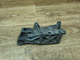 кронштейн двигателя Renault Espace 4 поколение 2006, 2.2 л., G9T 742, дизель, МКПП, минивэн, 8200140436