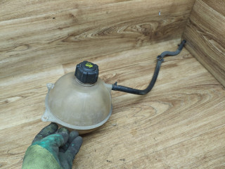 бачок расширительный Lada Vesta 1 поколение 2017, 1.6 л., бензин, МКПП, седан