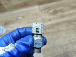 датчик гидроусилителя Renault Duster 1 поколение 2012, 2.0 л., F4R 403, бензин, АКПП, внедорожник 5 дв., передний привод, 497610324R