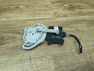 моторчик заслонки печки Toyota Avensis Verso 1 поколение 2003, 2.0 л., дизель, МКПП, минивэн, 063700-8600