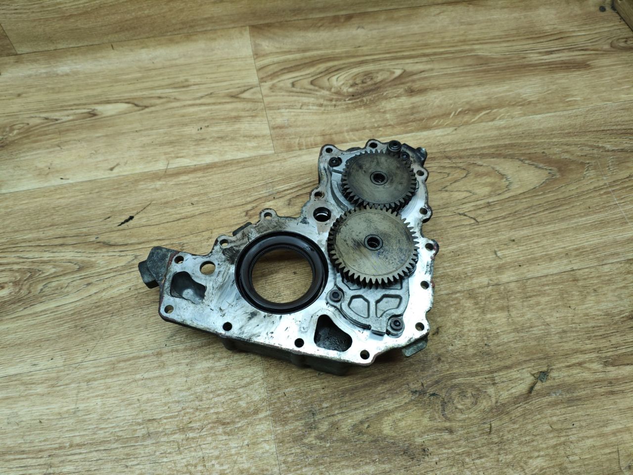 насос масляный Fiat Ducato 3 поколение 2007, 2.3 л., дизель, МКПП, микроавтобус - фото №1