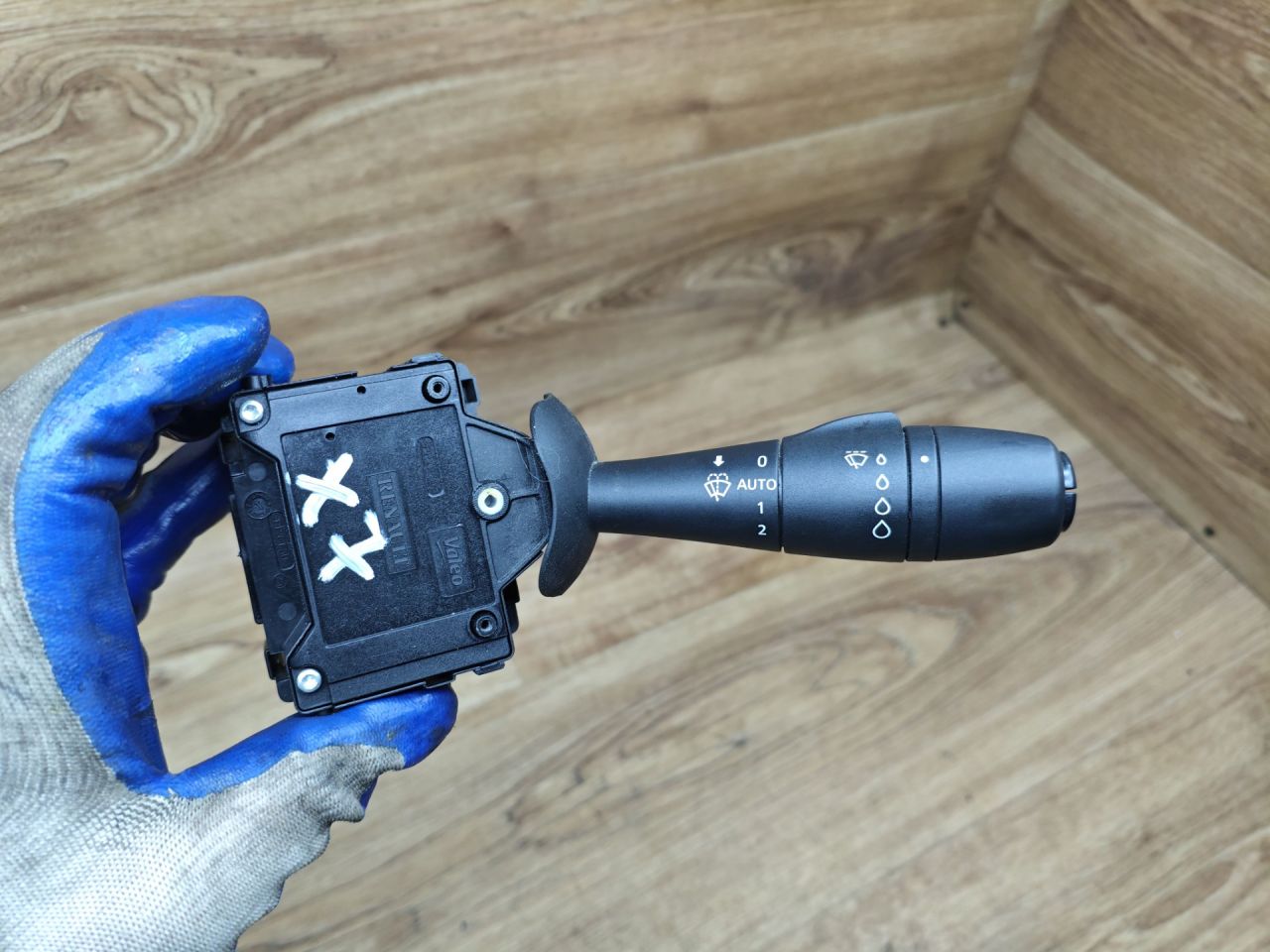 переключатель дворников Lada Vesta 1 поколение 2017, 1.6 л., бензин, МКПП, седан - фото №1