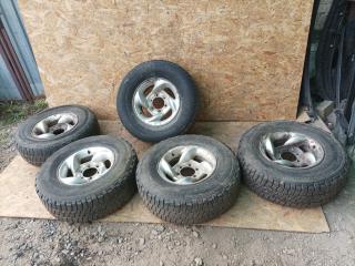 диск литой Hyundai Galloper 2 поколение 1999, 2.5 л., D4BH, дизель, МКПП, внедорожник 5 дв.