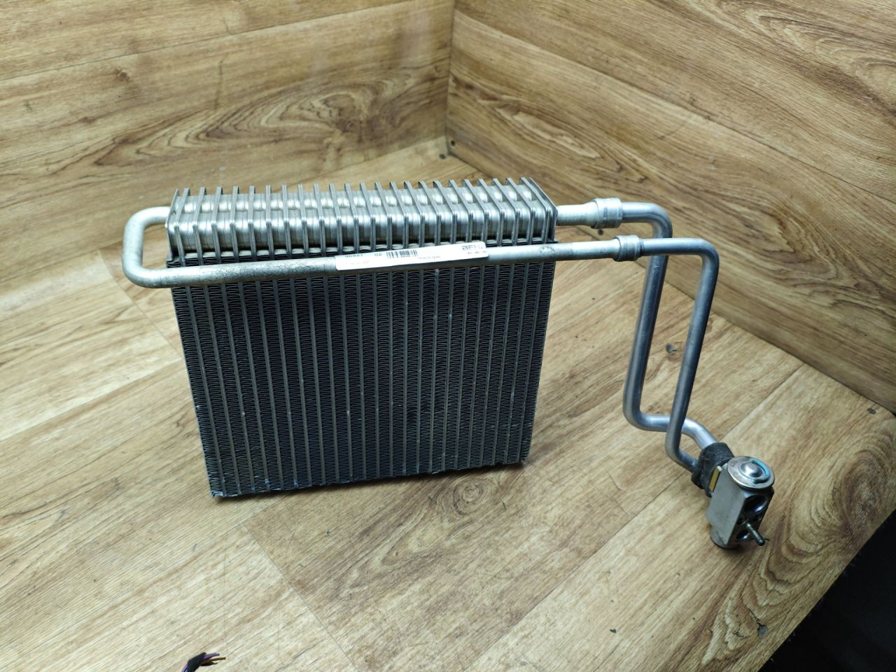 радиатор кондиционера Mercedes-Benz Vito W639 (2003 - 2010), дизель, МКПП, микроавтобус, 2208300384 - фото №1