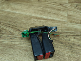 замок ремня безопасности Land Rover Range Rover Evoque L538 2012, 2.2 л., 224DT, дизель, МКПП, внедорожник 5 дв.