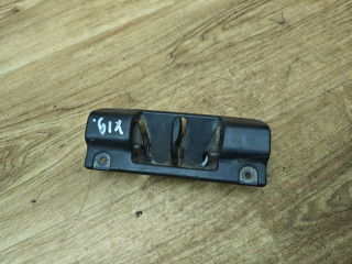 замок багажника Renault Duster 1 поколение 2012, 2.0 л., F4R 403, бензин, АКПП, внедорожник 5 дв., передний привод
