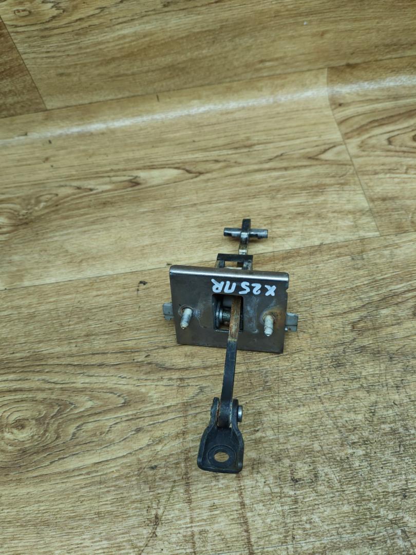 ограничитель открывания двери Peugeot 5008 1 поколение 2011, 1.6 л., дизель, МКПП, минивэн - фото №1