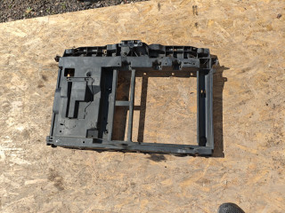 передняя панель крепления облицовки (телевизор) Peugeot 208 1 поколение 2012, 1.2 л., бензин, МКПП, хетчбэк 3 дв., 9676534280, 9677952180