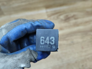 реле (прочие) Volkswagen Polo 5 поколение 2011, 1.6 л., CFNA, бензин, МКПП, седан, 8K0951253