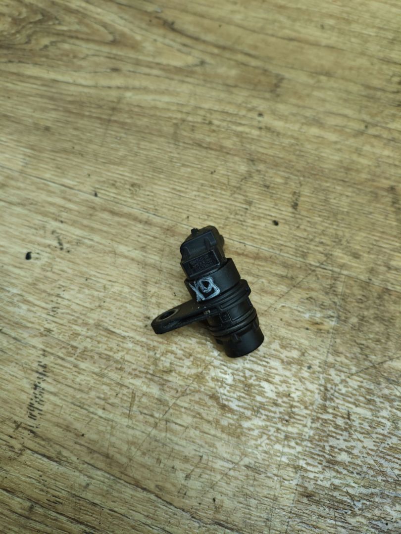 датчик коленвала Peugeot 3008 1 поколение 2010, 1.6 л., 9HR (DV6C), дизель, робот, внедорожник 5 дв., 9649191180 - фото №1