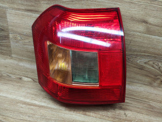 фонарь задний левый Toyota Corolla 9 поколение (E120/E130) 2002, 1.4 л., 4ZZ-FE, бензин, МКПП, хетчбэк 5 дв.
