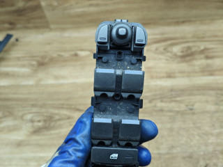 блок управления стеклоподъемниками Land Rover Range Rover Evoque L538 2012, 2.2 л., 224DT, дизель, МКПП, внедорожник 5 дв., BJ32-14540-AB