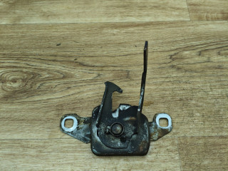 замок капота Renault Duster 1 поколение 2012, 2.0 л., F4R 403, бензин, АКПП, внедорожник 5 дв., передний привод