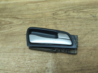 ручка внутренняя передняя правая Hyundai Solaris 1 поколение 2013, 1.6 л., G4FC, бензин, АКПП, седан