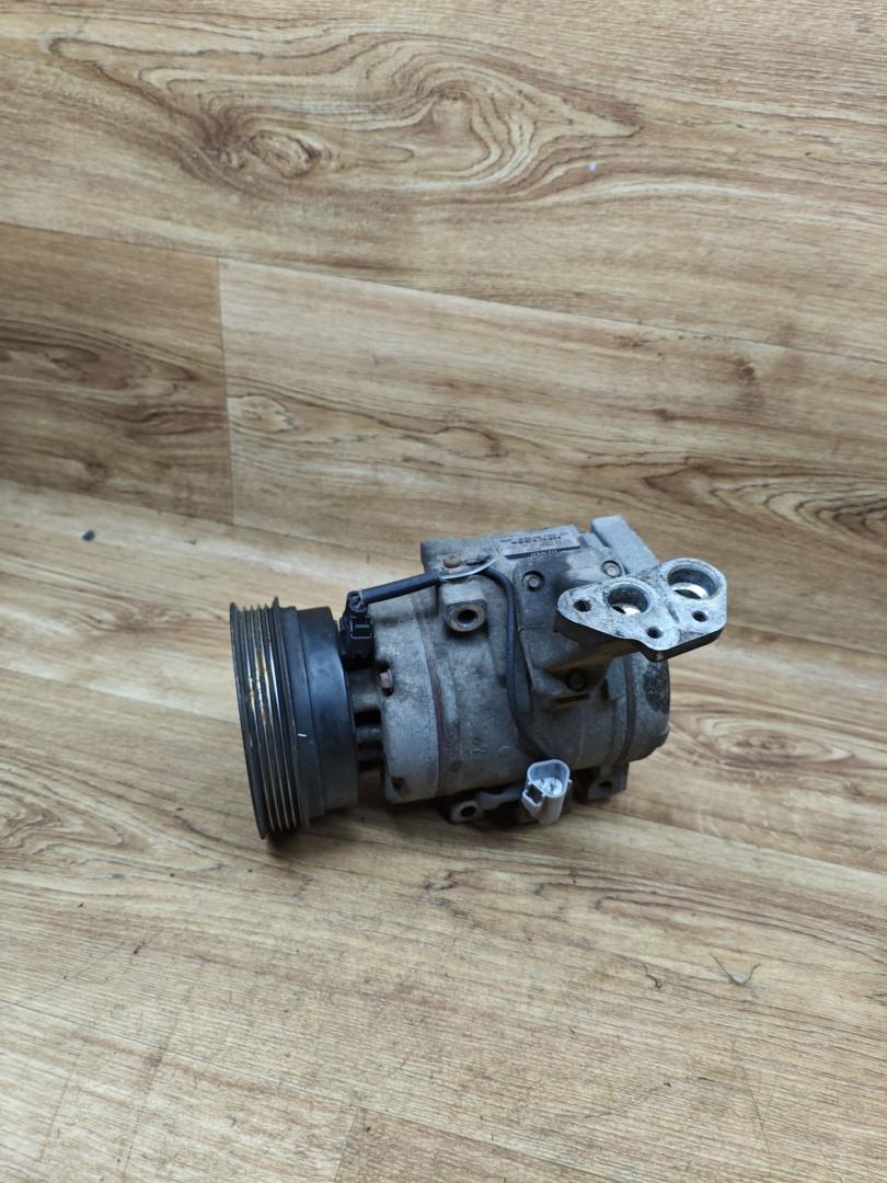 компрессор кондиционера Toyota Avensis Verso 1 поколение 2003, 2.0 л., дизель, МКПП, минивэн, 447220-4222 - фото №1