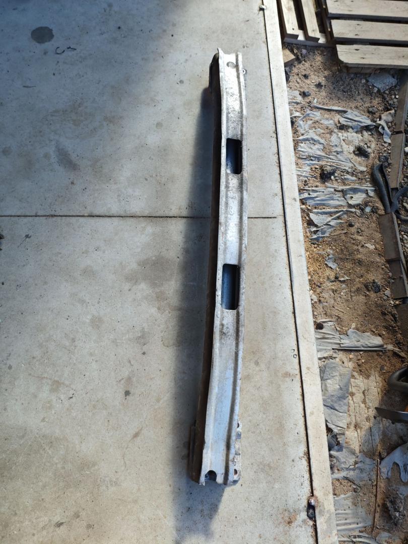 усилитель бампера заднего Peugeot 5008 1 поколение 2011, 1.6 л., дизель, МКПП, минивэн, 9652943580, 9681099980 - фото №1