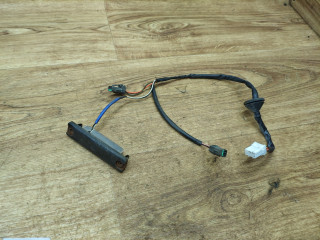 кнопка открытия багажника Hyundai ix35 1 поколение 2012, 2.0 л., G4KD, бензин, МКПП, внедорожник 5 дв., передний привод