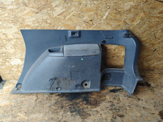 обшивка багажника Toyota Picnic 1 поколение 1999, 2.2 л., 3C-TE, дизель, МКПП, минивэн