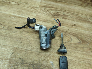 личинка дверного замка Geely SC7 1 поколение 2012, 1.8 л., JL4G18, бензин, МКПП, седан