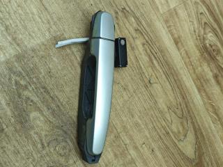 ручка наружная задняя правая Toyota Avensis 2 поколение (T250) [рестайлинг] 2006, 1.6 л., 3ZZ-FE, бензин, МКПП, седан