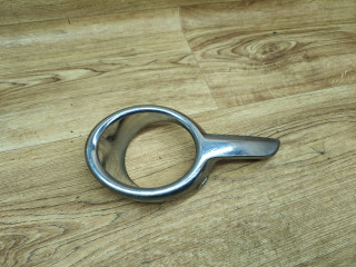 рамка фары противотуманной левой Peugeot 208 1 поколение 2012, 1.2 л., бензин, МКПП, хетчбэк 3 дв., 9673233377, 9673233177