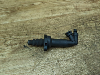 цилиндр сцепления рабочий Volkswagen Transporter T5 2004, 1.9 л., AXC, дизель, МКПП, микроавтобус, 7H0721261B