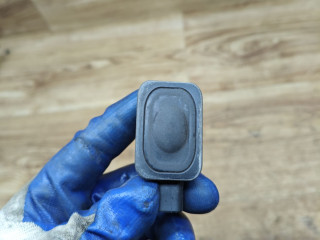 кнопка открытия багажника Land Rover Range Rover Evoque L538 2012, 2.2 л., 224DT, дизель, МКПП, внедорожник 5 дв., 1L2T-14K147-AA