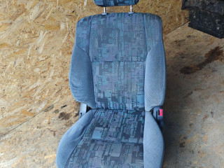 сиденье переднее Toyota Picnic 1 поколение 1998, 2.2 л., 3C-TE, дизель, МКПП, минивэн