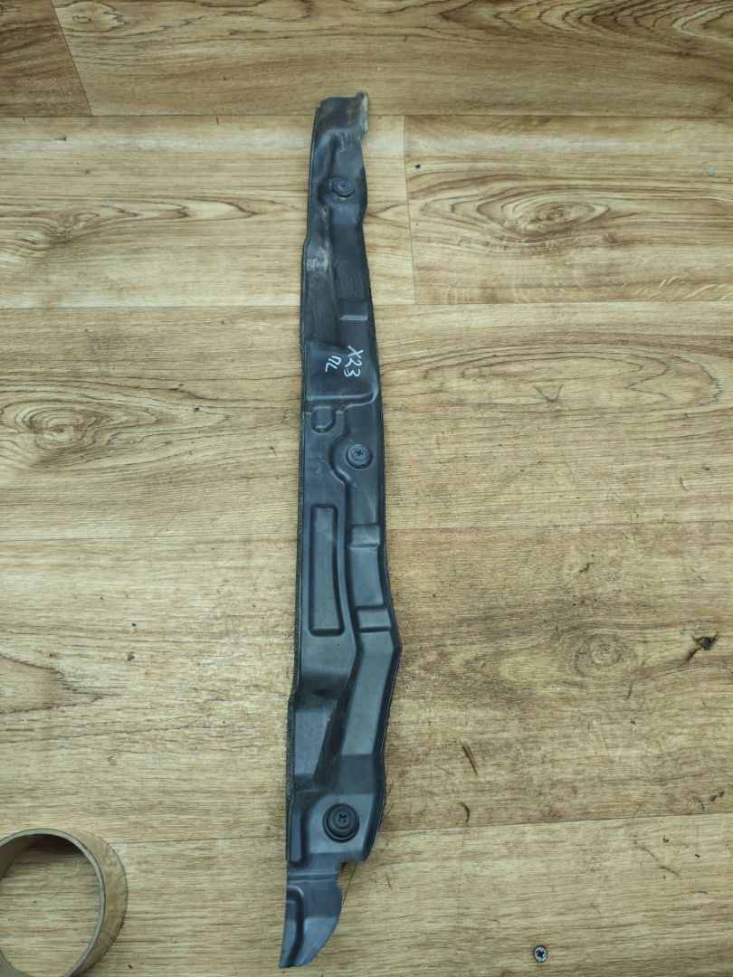 пыльник переднего крыла Hyundai Solaris 1 поколение 2013, 1.6 л., G4FC, бензин, АКПП, седан, 84141-1R000 - фото №1