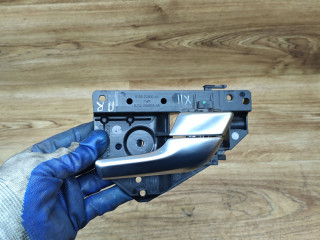 ручка внутренняя передняя правая Land Rover Range Rover Evoque L538 2012, 2.2 л., 224DT, дизель, МКПП, внедорожник 5 дв.