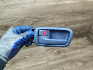 ручка внутренняя передняя левая Toyota Picnic 1 поколение 1999, 2.2 л., 3C-TE, дизель, МКПП, минивэн