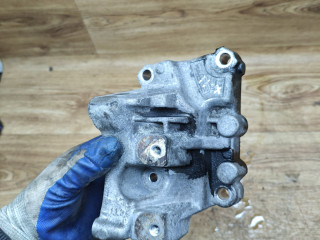 кронштейн топливного фильтра Land Rover Range Rover Evoque L538 2012, 2.2 л., 224DT, дизель, МКПП, внедорожник 5 дв., 9656597780