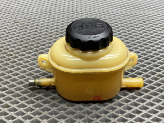 бачок гидроусилителя Chevrolet Lacetti 1 поколение J200 2008, 1.6 л., F16D3, бензин, МКПП, gge - ярко красный, хетчбэк 5 дв., передний привод, 96451797, 96451834, 96452735