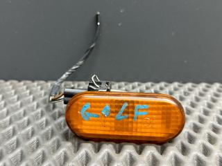 повторитель поворота на крыле Volkswagen Golf 4 поколение 2002, 3B0949117A