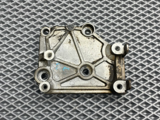 кронштейн компрессора кондиционера Hyundai Sonata 4 поколение [рестайлинг] EF 2005, 2.0 л., G4JP, бензин, МКПП, h01 летний песок, седан, передний привод, 97703-38070