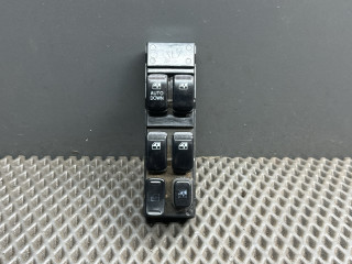 блок управления стеклоподъемниками Hyundai Sonata 4 поколение [рестайлинг] EF 2005, 2.0 л., G4JP, бензин, МКПП, s02 серый, седан, передний привод, 93570-3D121LK, 93570-3D111RF, 93570-3D131LK