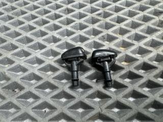 форсунка омывателя лобового стекла Mitsubishi Lancer 9 поколение 2004, 1.3 л., 4G13 (8V), бензин, МКПП, a31a cool silver, седан, передний привод, MN169829