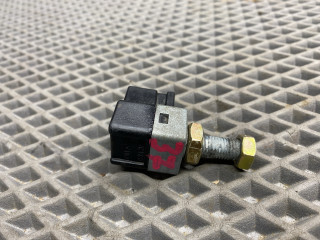 Датчик педали тормоза (лягушка) Kia Magentis 1 поколение [рестайлинг] GD 2004, 2.5 л., G6BV, бензин, АКПП, седан, передний привод, 93810-38000