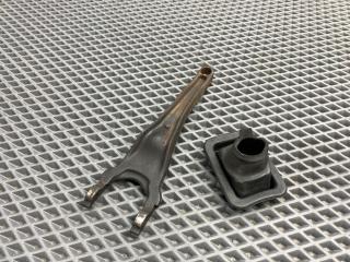 вилка сцепления Mitsubishi Lancer 9 поколение 2004, 1.3 л., 4G13 (8V), бензин, МКПП, a31a cool silver, седан, передний привод, MD747524