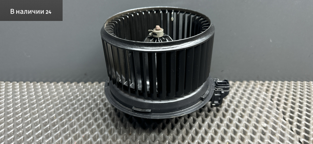 моторчик печки Kia Cerato 2 поколение TD 2011, 2.0 л., G4KD, бензин, МКПП, ud - clear white, купе, передний привод, 971131M001 - фото №1