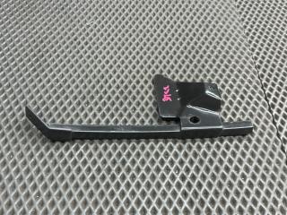 направляющая стекла задней правой Kia Magentis 1 поколение GD 2003, 2.5 л., G6BV, бензин, АКПП, 5c - olive green, седан, передний привод, 83520-38001