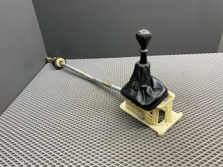 кулиса Chevrolet Lacetti 1 поколение J200 2008, 1.6 л., F16D3, бензин, МКПП, gge - ярко красный, хетчбэк 5 дв., передний привод, 96439395